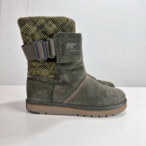 Sorel  Campus Newbie Green Suede Boots Women’s Size 9 Winter Outdoor